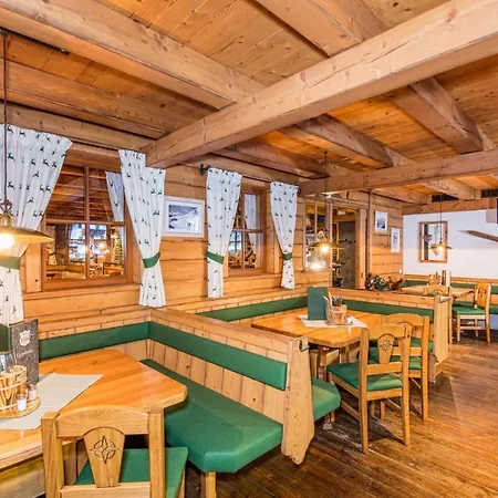 Giggi Tenne 3* ゼルデン