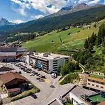 Aparthotel Giggi Tenne 3*