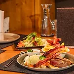 Aparthotel Giggi Tenne